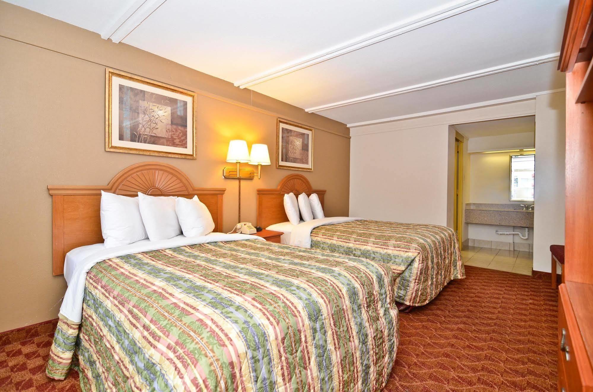 Spanish Trace Inn Αθήνα Εξωτερικό φωτογραφία